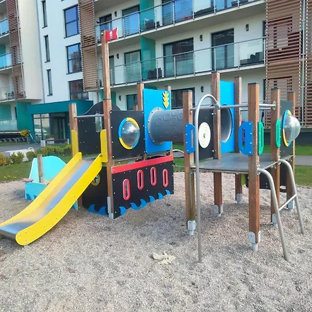 Nawigator Rybacka 12 B アパート